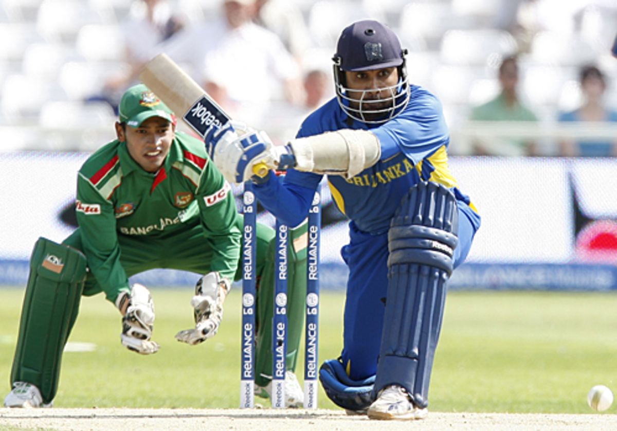 Tillakaratne Dilshan Is Undone By Mashrafe Mortaza ESPNcricinfo