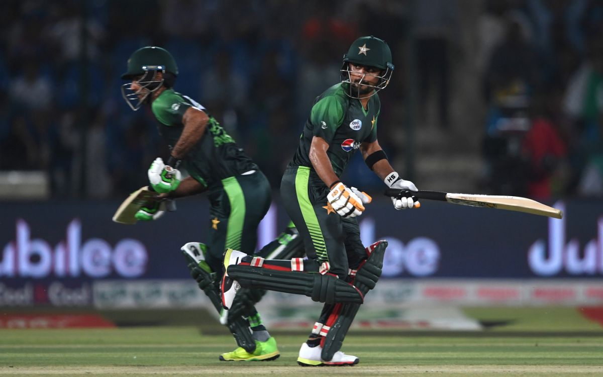 Fakhar Zaman And Babar Azam Run Between The Wickets Espncricinfo