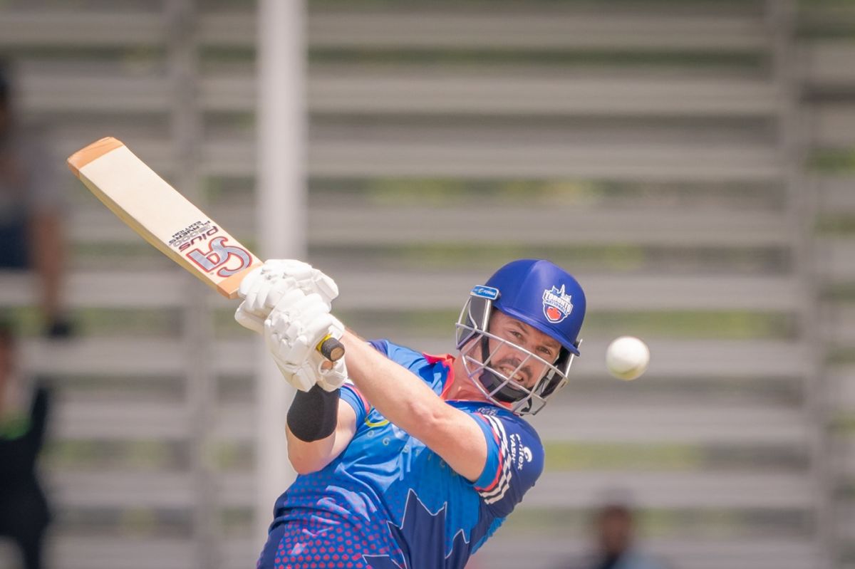 Colin Munro Plays A Reverse Sweep ESPNcricinfo