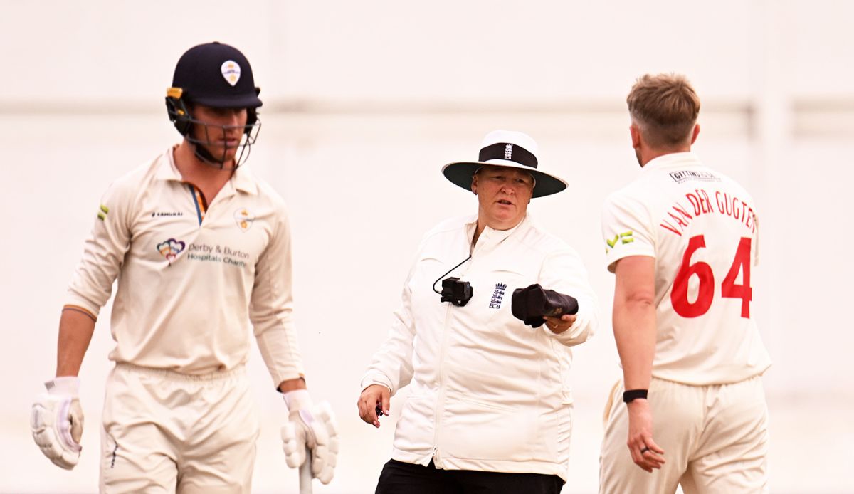 Luis Reece Batted Through The Day As Sue Redfern Made Her Championship