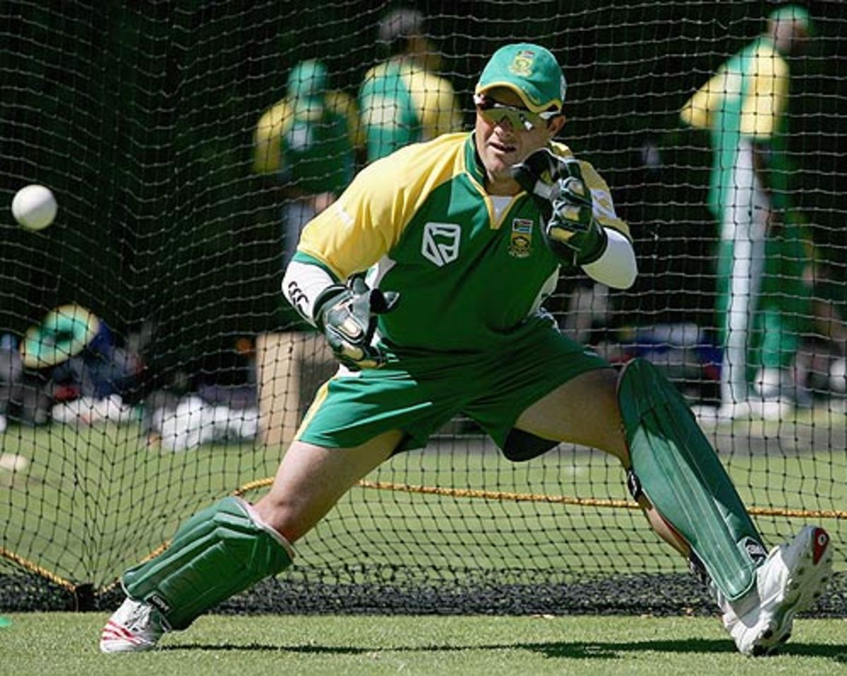 Monde Zondeki Has A Stint In The Nets At Perth ESPNcricinfo