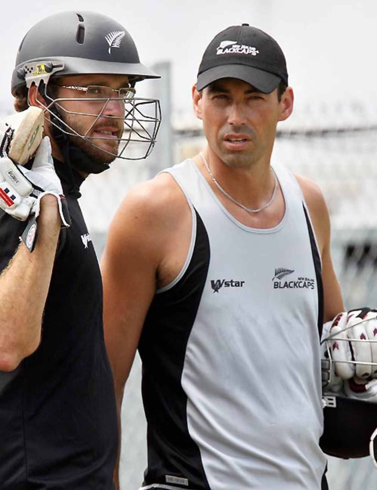 Daniel Vettori And Stephen Fleming In Discussion Espncricinfo