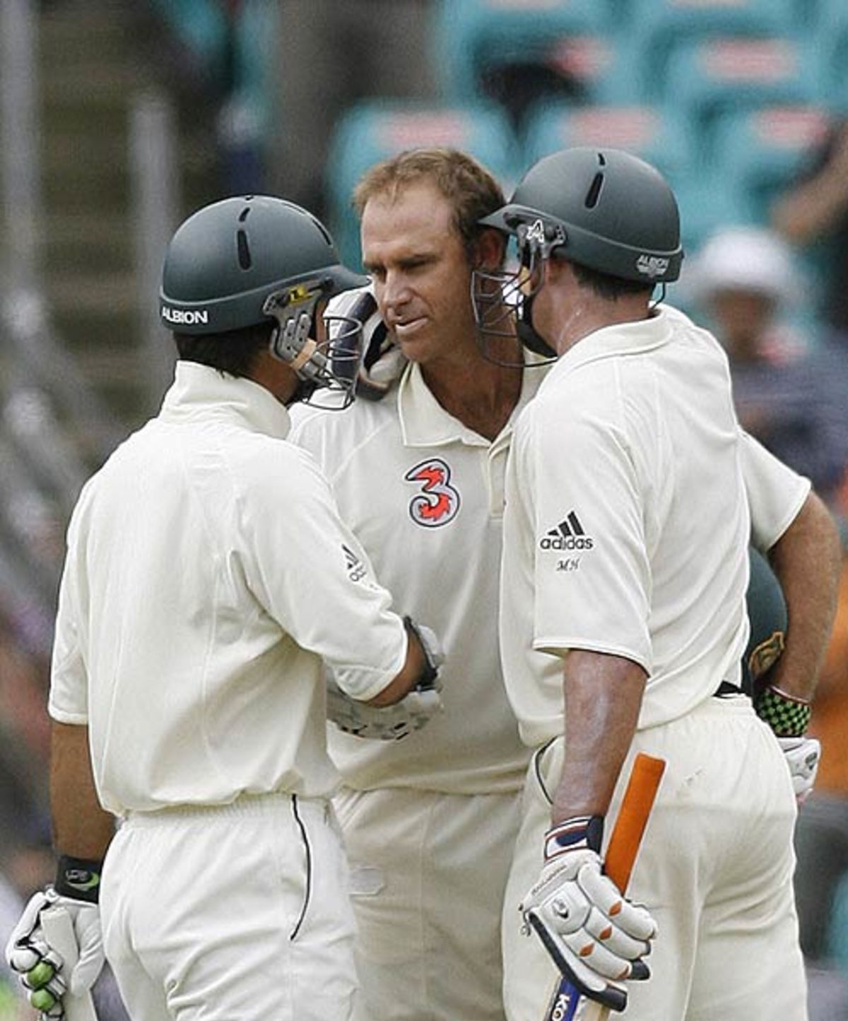 Ricky Ponting And Michael Hussey Congratulate Matthew Hayden On