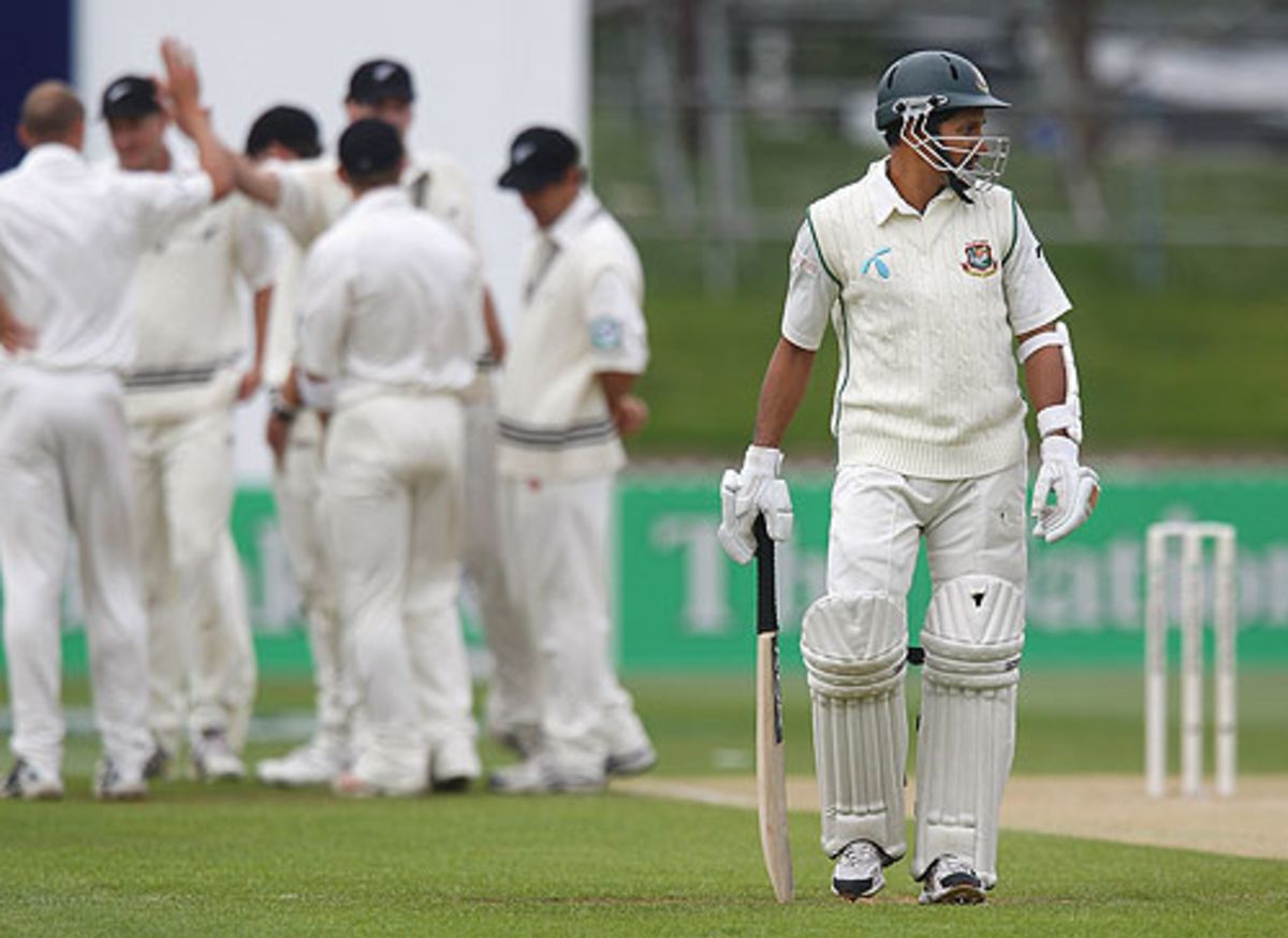 Mashrafe Mortaza And Shakib Al Hasan Added For The Final Wicket