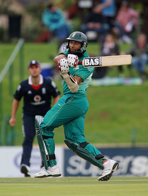 Hashim Amla Pulls Through Square Leg Espncricinfo