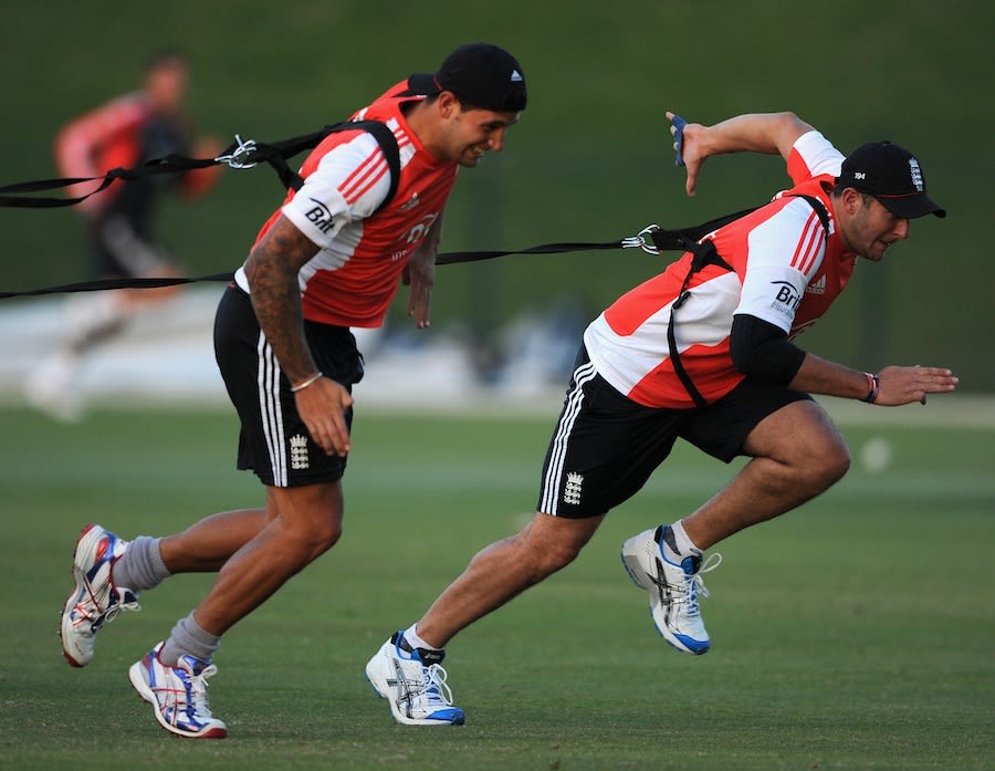 Jade Dernbach And Tim Bresnan Train Under Lights Espncricinfo