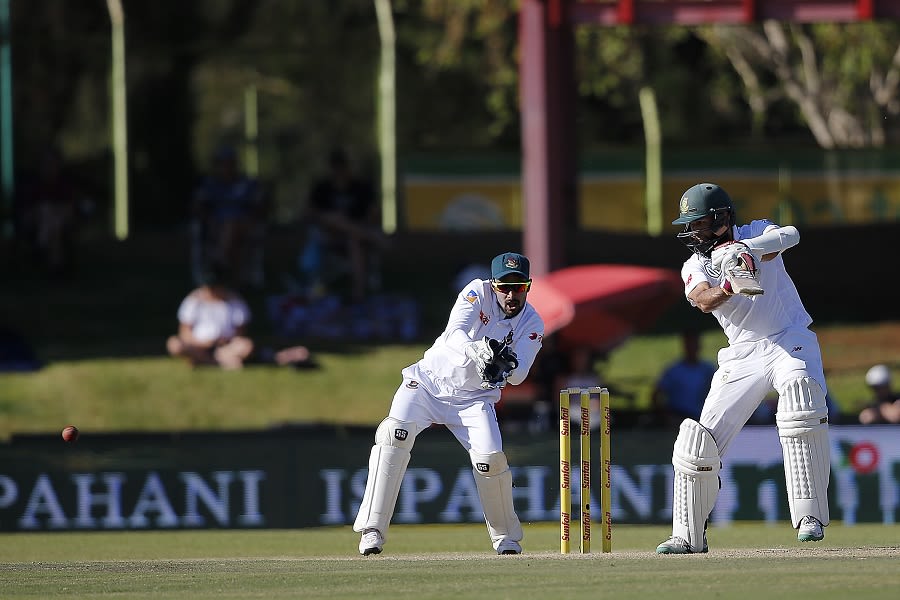 Hashim Amla Punches Off The Back Foot Espncricinfo