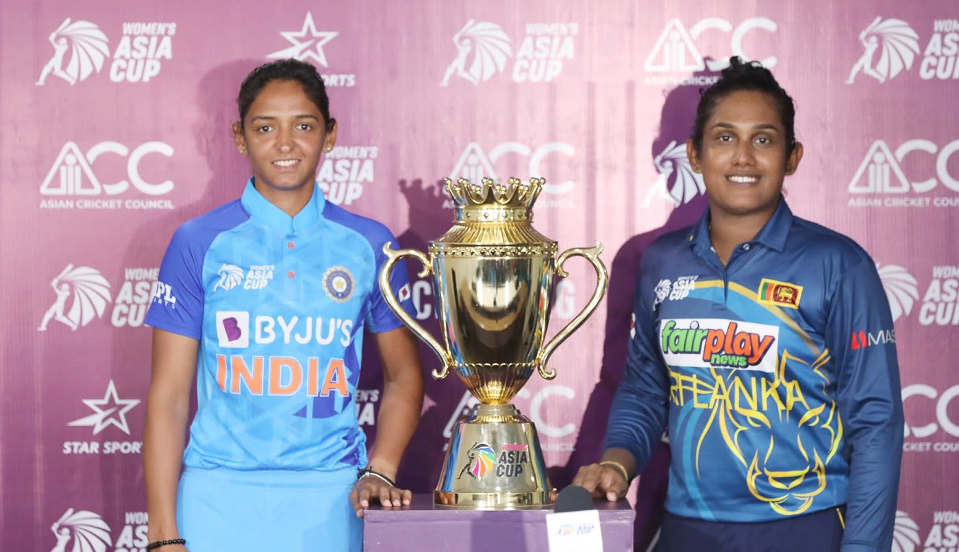 Harmanpreet Kaur And Chamari Athapaththu Pose With The Asia Cup Trophy