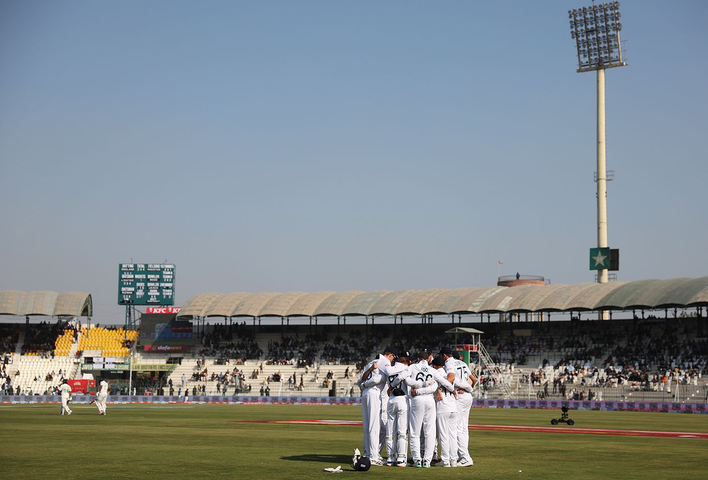 Ben Stokes Addresses The England Huddle After Tea Espncricinfo