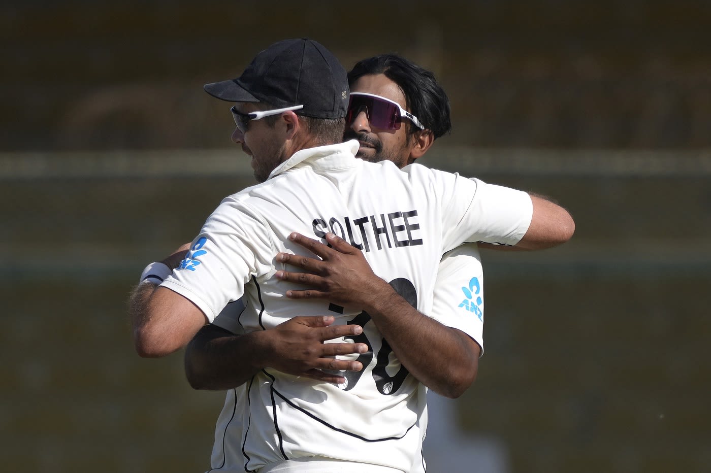 Ish Sodhi Celebrates With Tim Southee After Taking Imam Ul Haq S Wicket