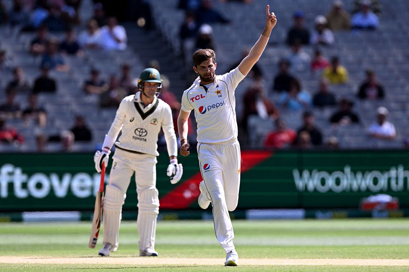 Shaheen Afridi Removed Mitchell Starc On The Fourth Morning