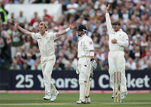 Brett Lee Celebrates Dismissing Ian Bell For Espncricinfo