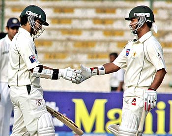 Salman Butt Is Congratulated By Imran Farhat For Reaching His Half