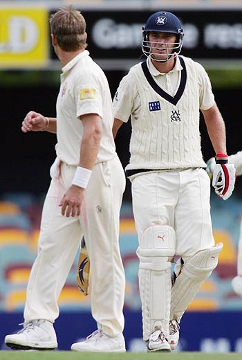 Andy Bichel And Nick Jewell Exchange Stares Espncricinfo