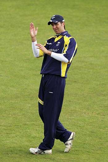 Michael Vaughan Back In The Field For Yorkshire Espncricinfo