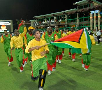 Ramnaresh Sarwan Leads The Way In Guyana S Victory Lap Espncricinfo