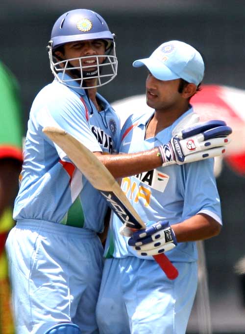 Rahul Dravid Congratulates Gautam Gambhir On His Century Espncricinfo