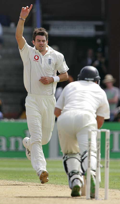 James Anderson Removes Jamie How Espncricinfo