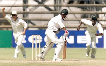 Zimbabwe S Slip Fielders Celebrate As Keeper Andy Flower Snaps Up