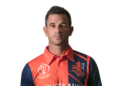 Check stats, recent matches, performance and other info for Ryan Neil ten Doeschate