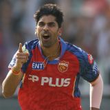 Dibbly-dobbly Shashank derails Travishek and SRH