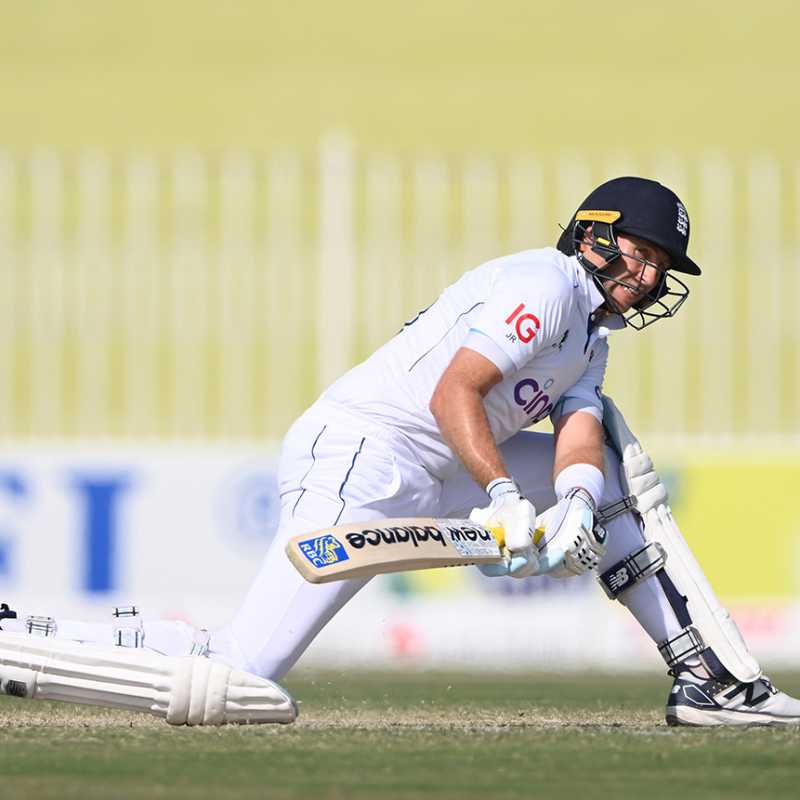 Joe root switches to new balance online
