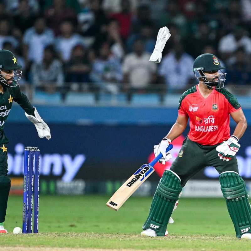 Kechqurun jinsiy aloqani tomosha qiling Sochli rus porno videolar