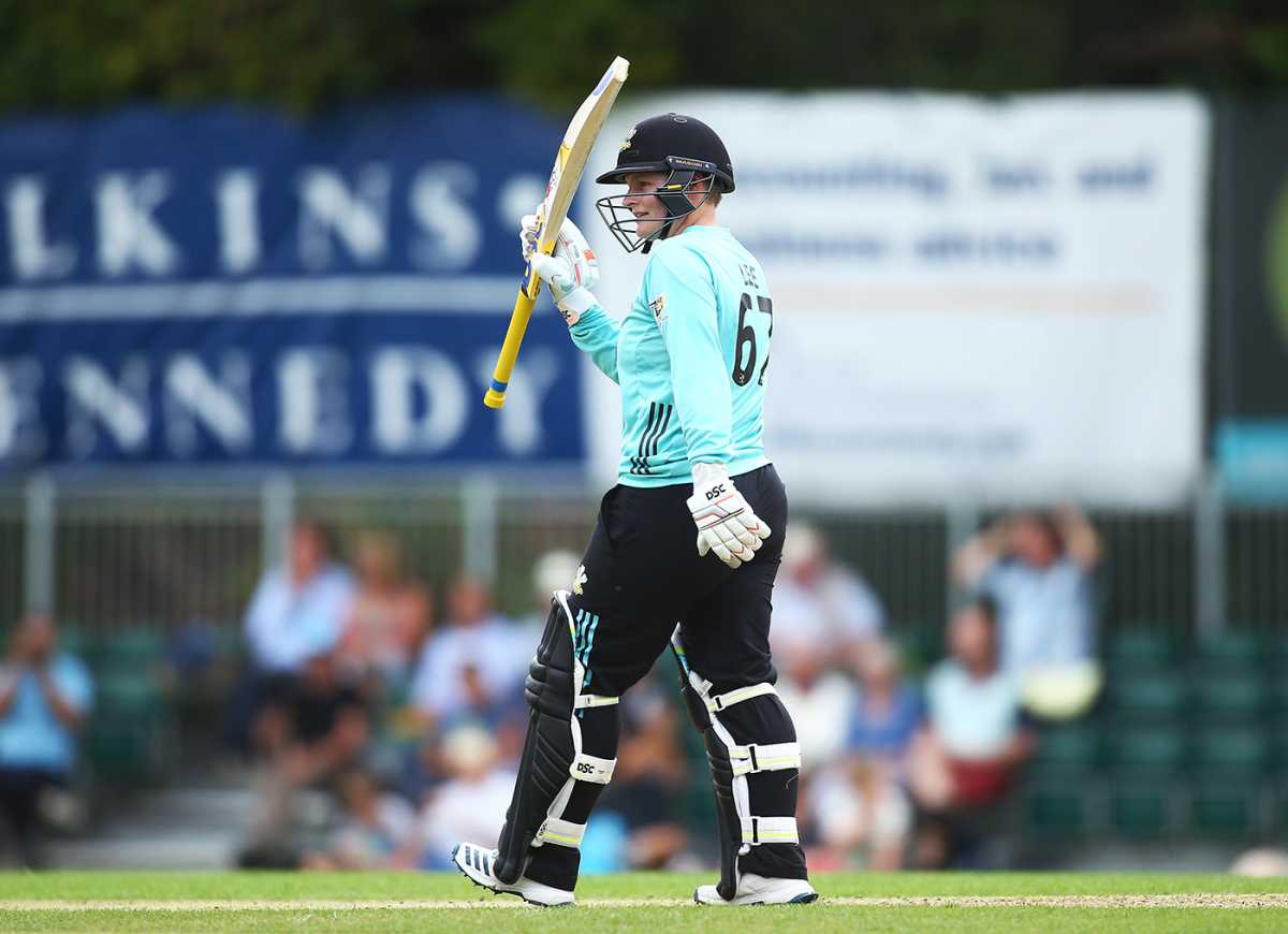 Lizelle Lee raises her bat on reaching fifty, Surrey Stars v Lancashire Thunder, Kia Super League, Guildford, August 8, 2019