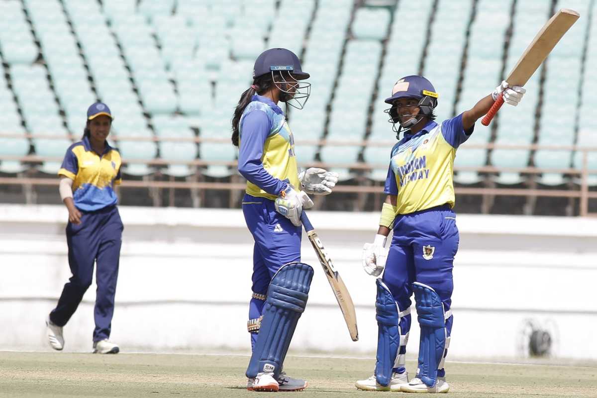 Punam Raut celebrates her half-century in the company of Sabbhineni Meghana, Railways Women vs Jharkhand Women, 2020-21 Women's Senior One Day Trophy, April 4, 2021