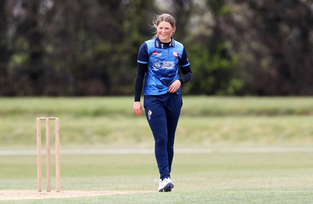 Grace Scrivens reacts after bowling, Kent vs Middlesex, Vitality Women's County T20 Cup, Beckenham, May 3, 2021