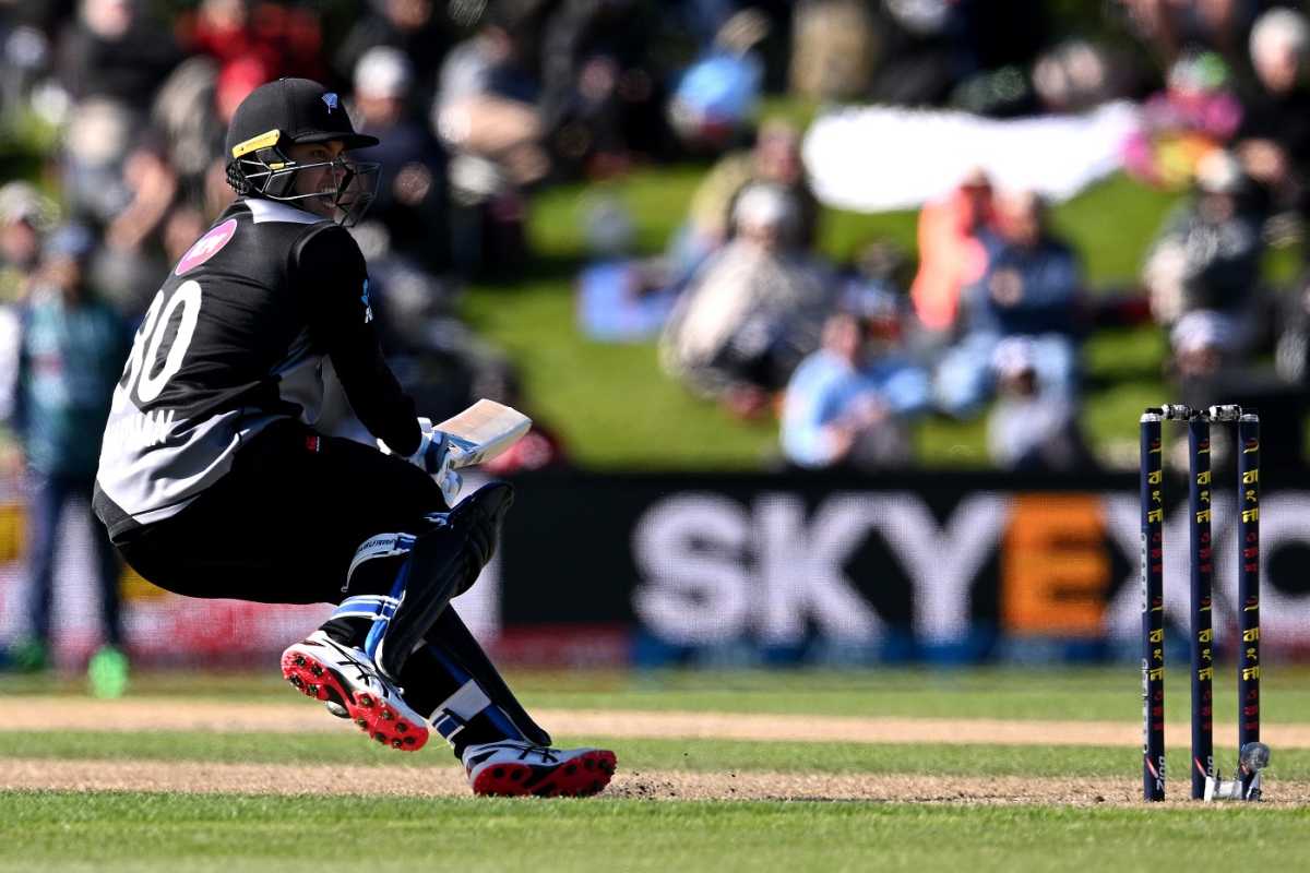 Mark Chapman ODI photos and editorial news pictures from ...