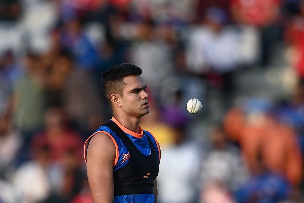 Arjun Tendulkar warms up, Punjab Kings vs Mumbai Indians, IPL 2023, Mohali, May 3, 2023