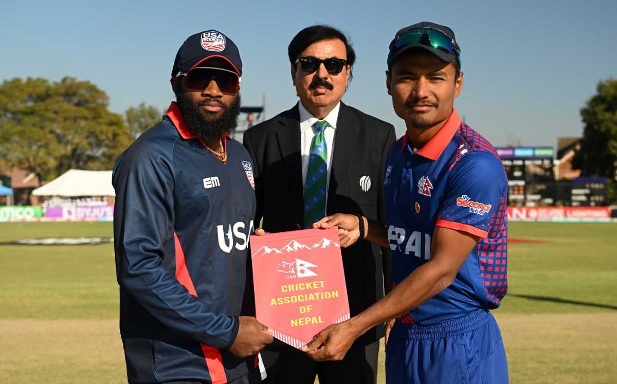 Rohit Paudel and Aaron Jones pose for the shutterbugs at the toss, Nepal vs USA, ICC World Cup Qualifier, Harare, June 20, 2023