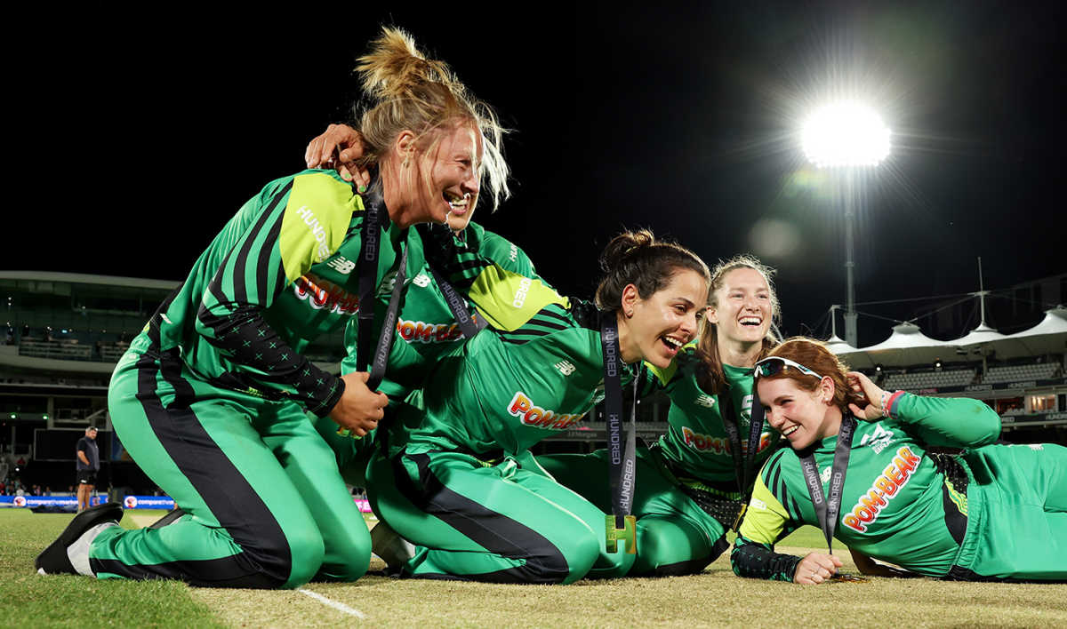 Danni Wyatt celebrates the Women's Hundred title with her team-mates, Southern Brave vs Northern Superchargers, Women's Hundred final, Lord's, August 27, 2023