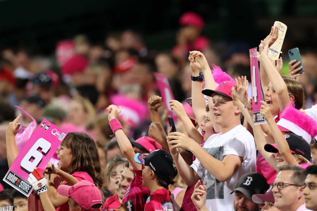 Sydney Sixers had ample support in a home final