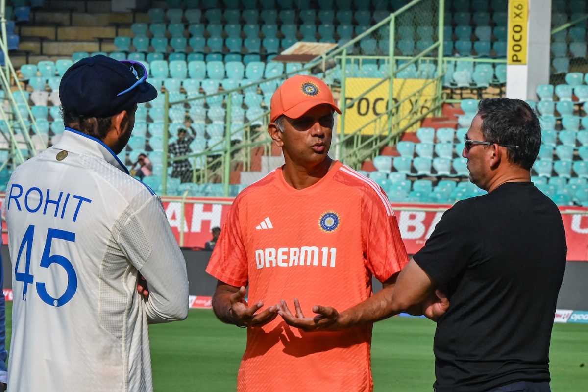 Rahul Dravid ODI photos and editorial news pictures from