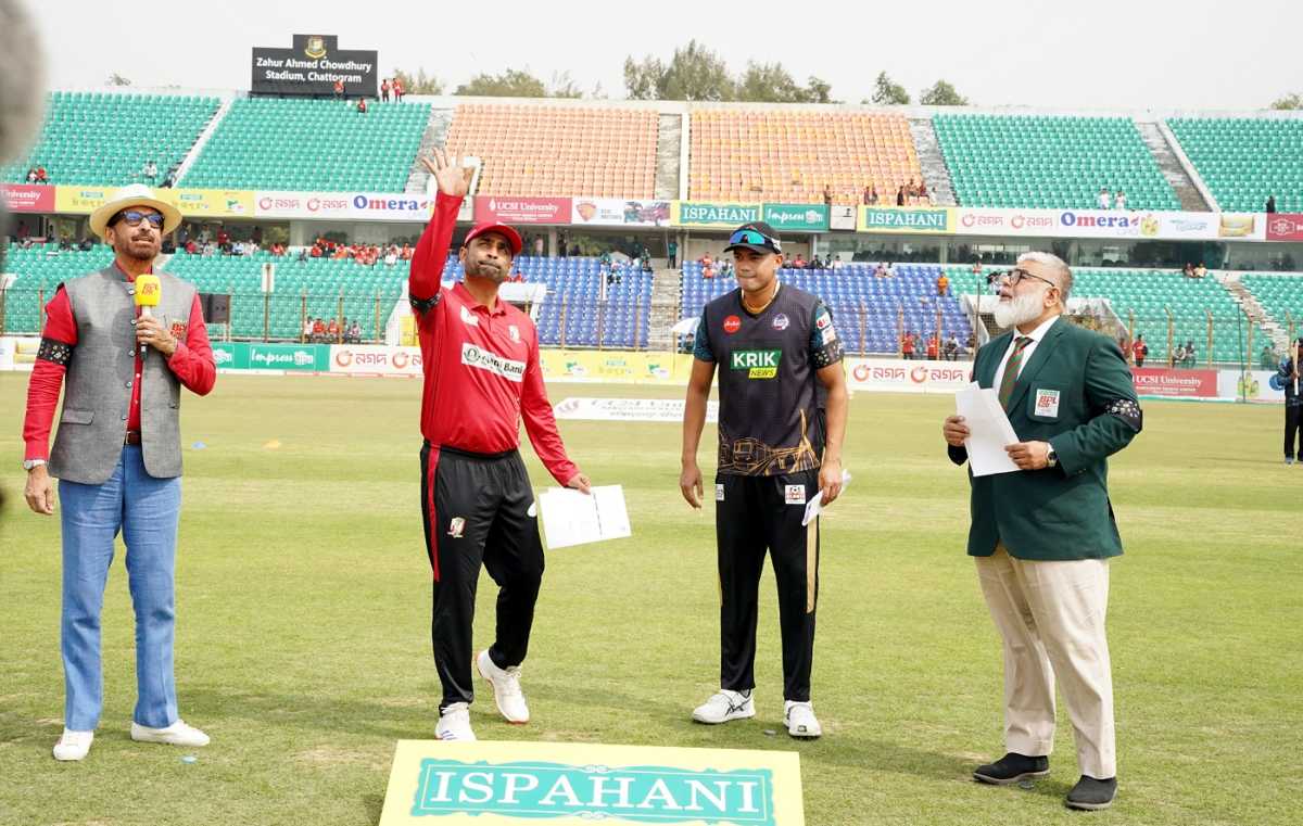 Tamim Iqbal and Taskin Ahmed at the toss, Durdanto Dhaka vs Fortune Barishal, BPL, Chattogram, February 14, 2024
