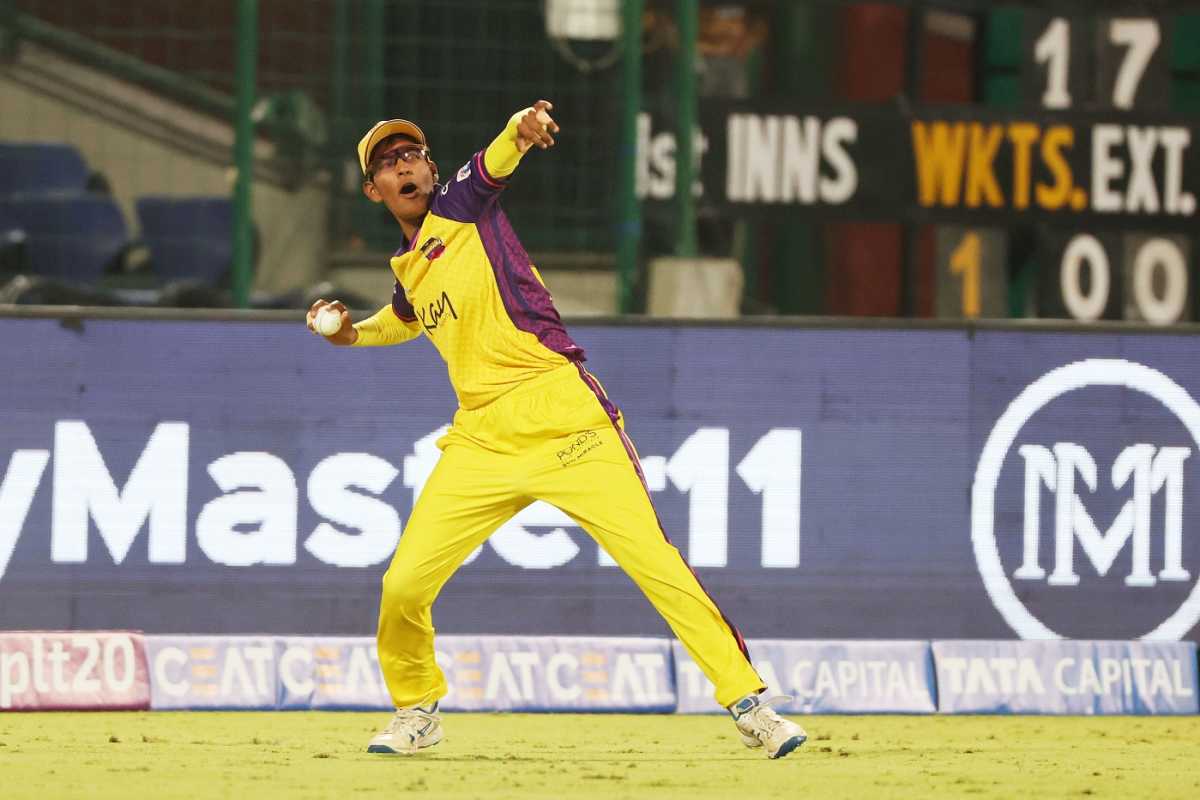 Shweta Sehrawat celebrates after catching a sweep from Yastika Bhatia, UP Warriorz vs Mumbai Indians, WPL 2024, Delhi, March 7, 2024