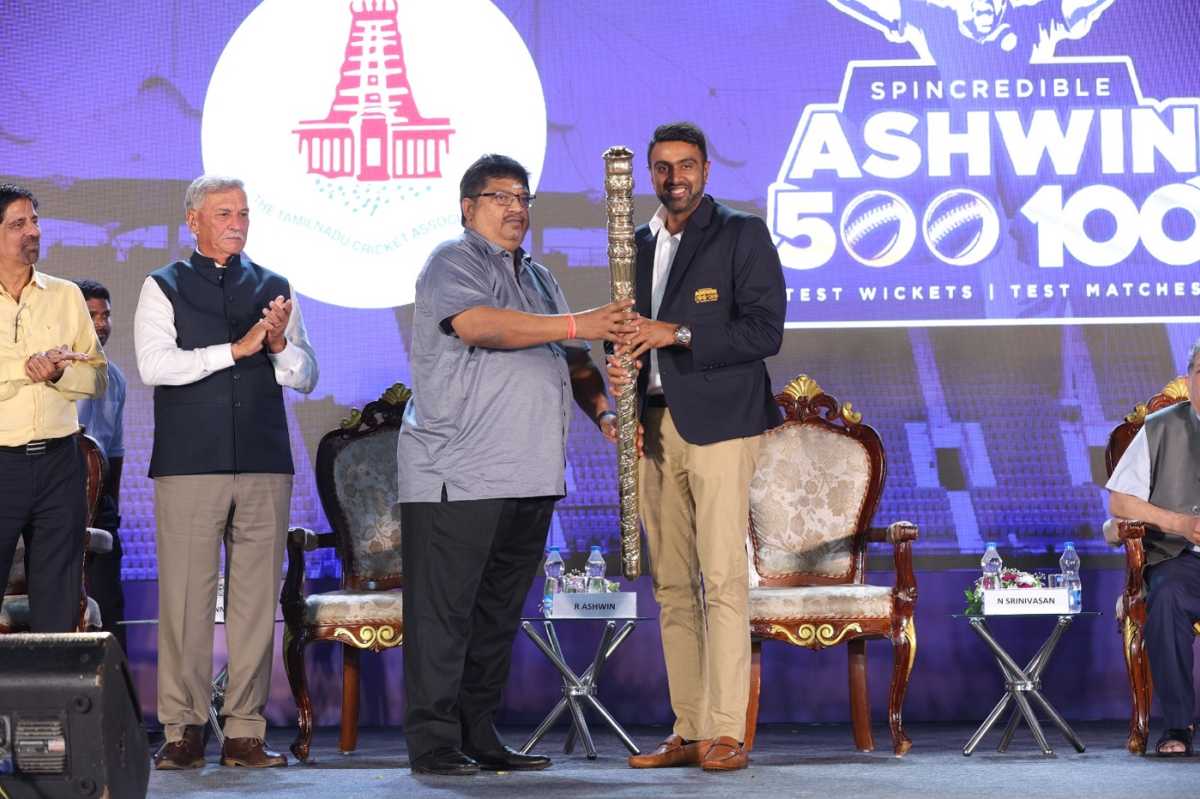 R Ashwin receives a special mace in the company of Roger Binny and K Srikkanth