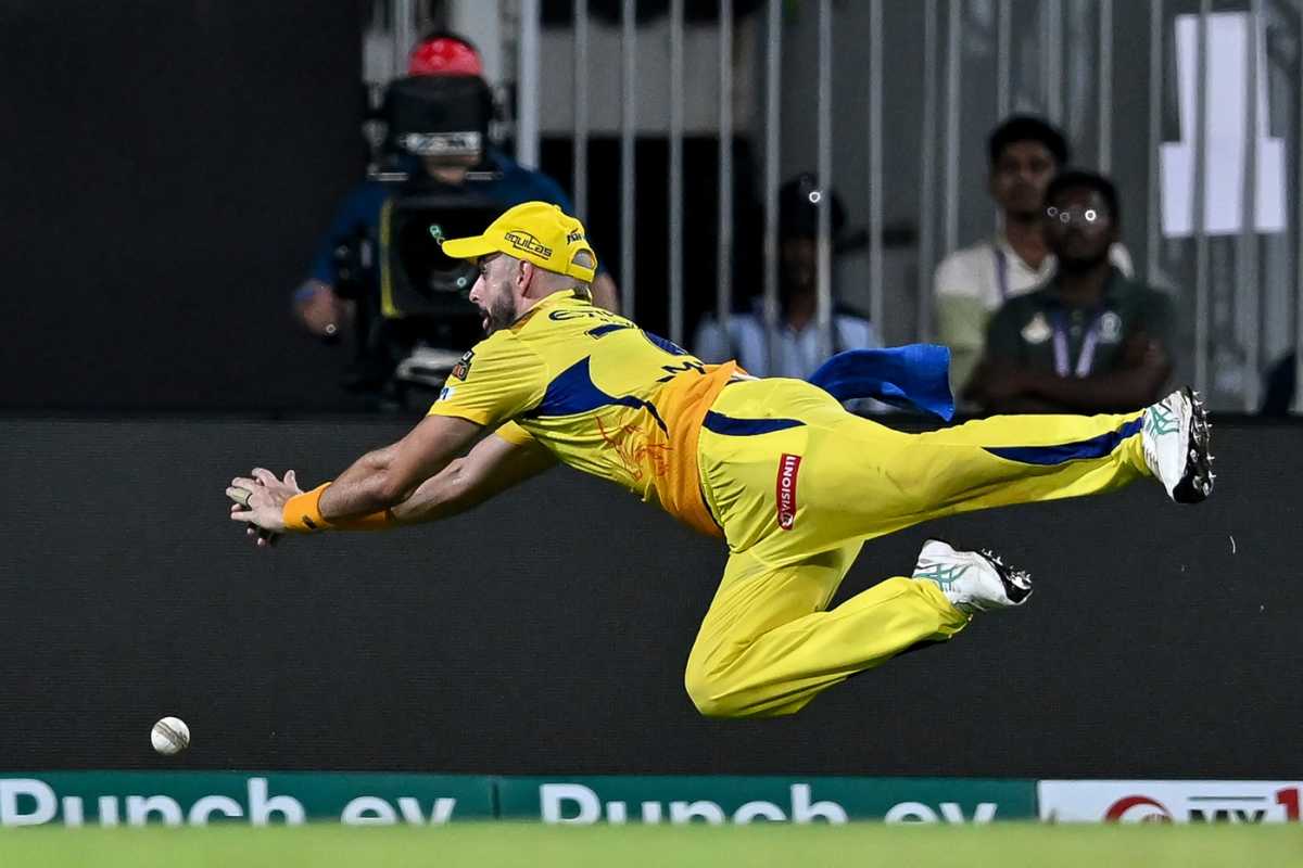 Daryl Mitchell was unable to hold onto to a tough catch, Chennai Super Kings vs Punjab Kings, IPL 2024, Chennai, May 1, 2024