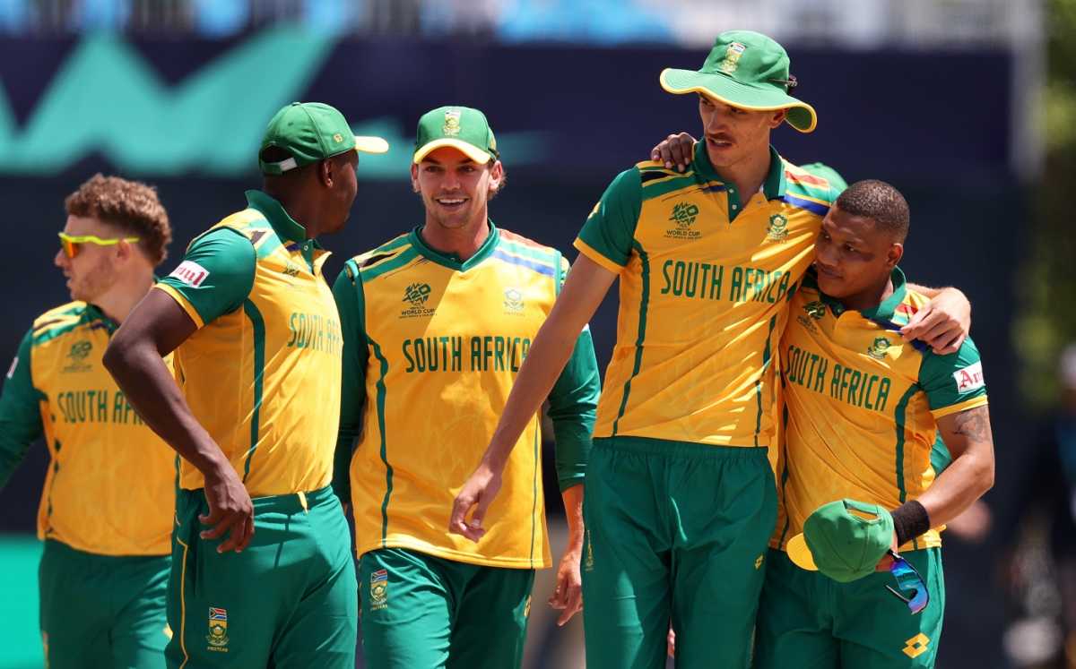 South Africa players celebrate after the win against Bangladesh, Bangladesh vs South Africa, T20 World Cup 2024, New York, June 10, 2024