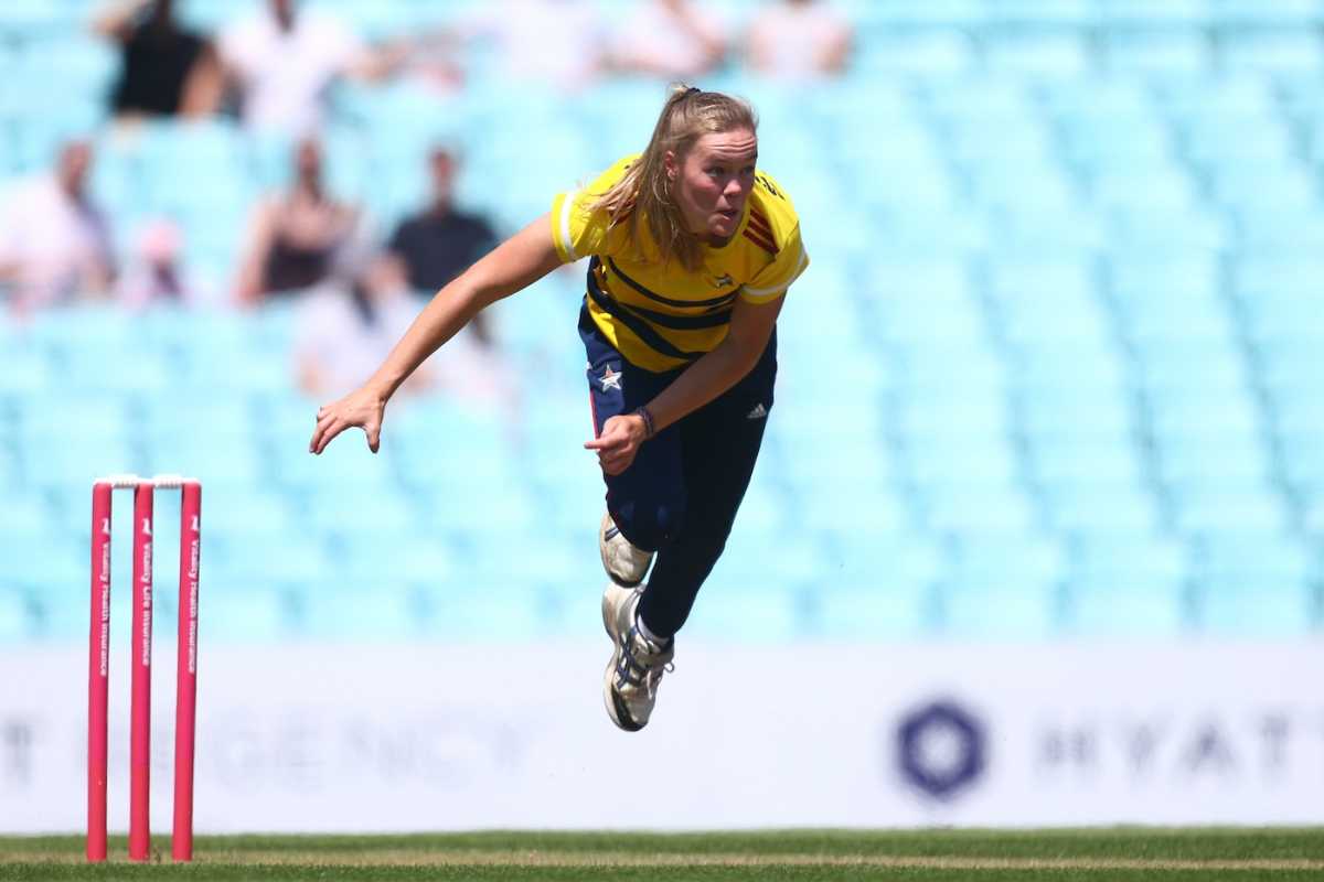 Alexa Stonehouse took 1 for 19 at the Kia Oval, South East Stars vs Southern Vipers, Charlotte Edwards Cup, June 2, 2024