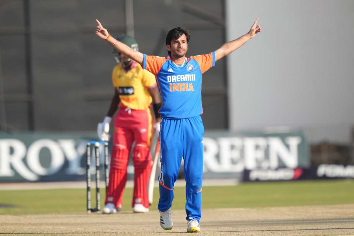 Ravi Bishnoi was nigh unplayable and finished with figures of 4-0-11-2, Zimbabwe vs India, 2nd men's T20I, Harare, July 7, 2024
