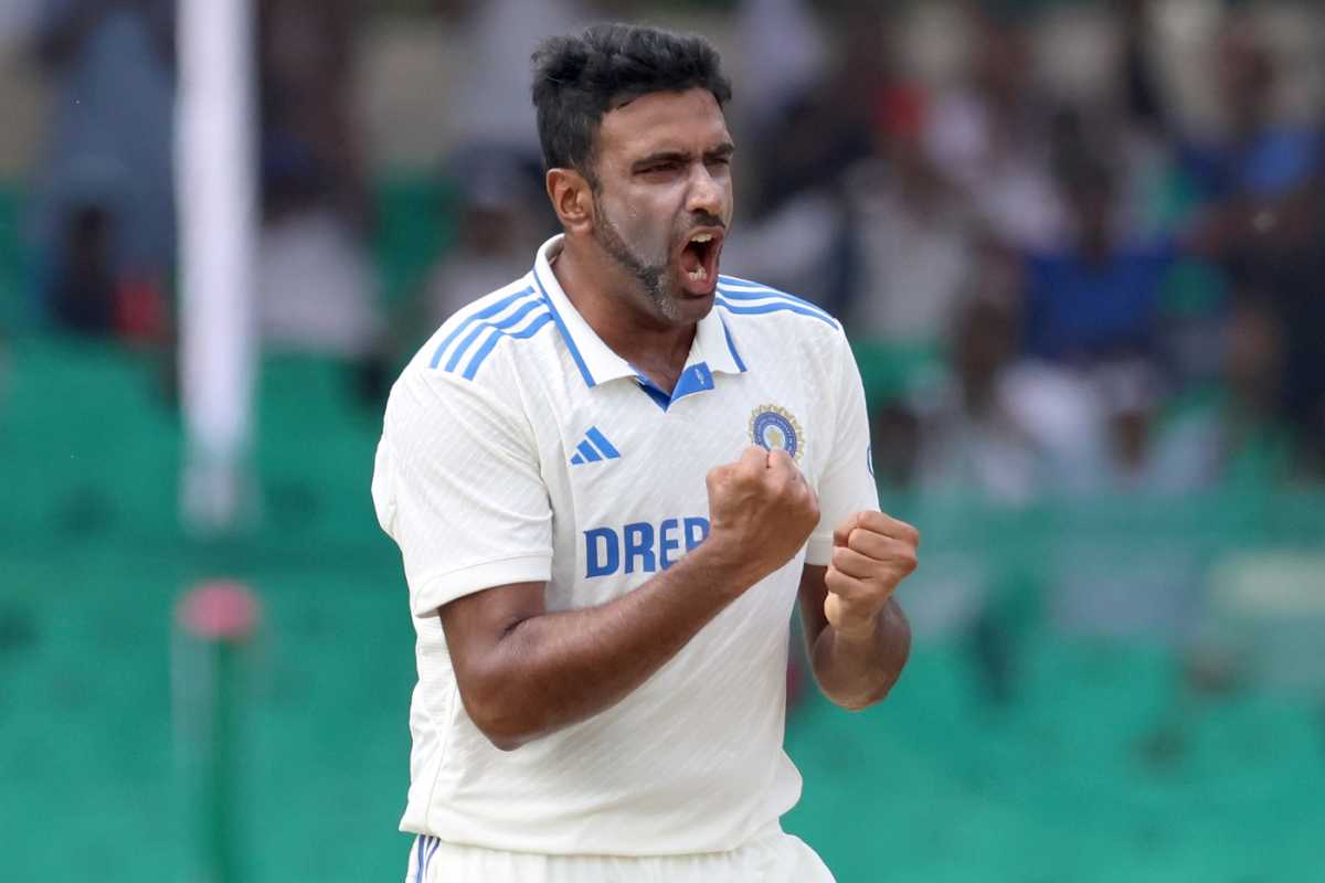 R Ashwin appealed unsuccessfully for the wicket of Shadman Islam, India vs Bangladesh, 2nd Test, 4th day, Kanpur, September 30, 2024