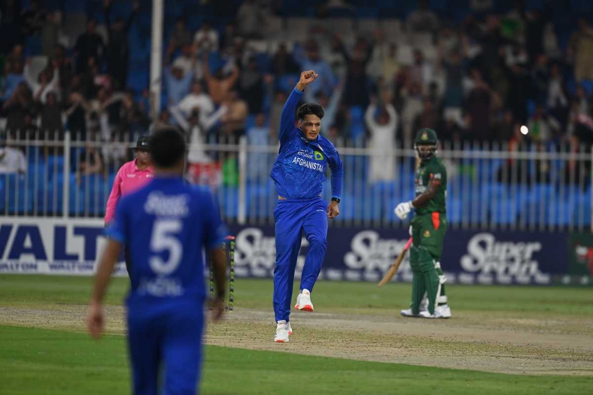 AM Ghazanfar finished with 2 for 35 in ten overs, Afghanistan vs Bangladesh, 2nd ODI, Sharjah, November 9, 2024