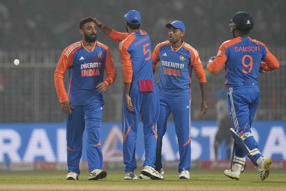 Varun Chakravarthy celebrates a wicket, India vs England, 1st T20I, Kolkata, January 22, 2025