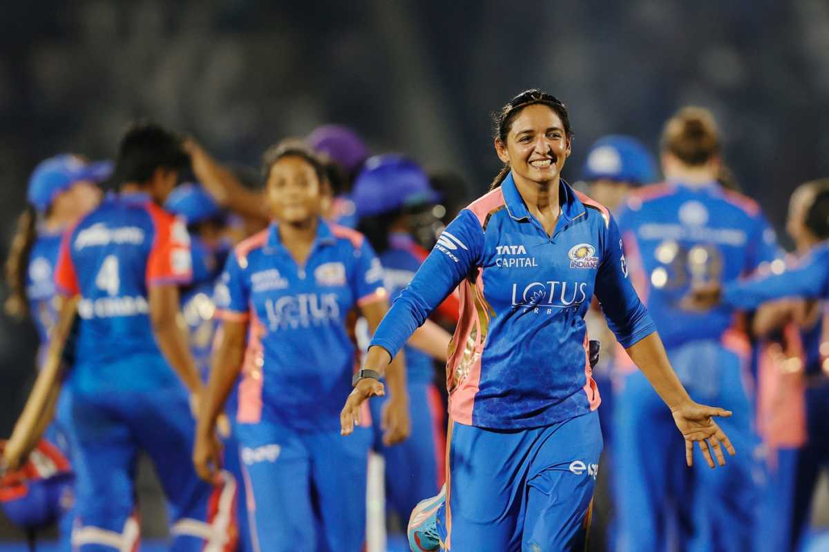 Mumbai Indians Women Cricket Team Images and Photos