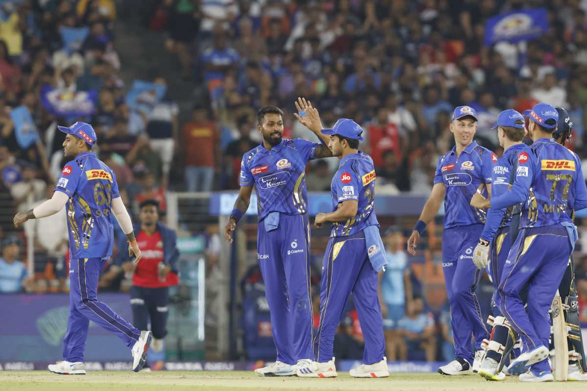 Hardik Pandya dismissed Shubman Gill for 38, Gujarat Titans vs Mumbai Indians, IPL 2025, Ahmedabad, March 29, 2025