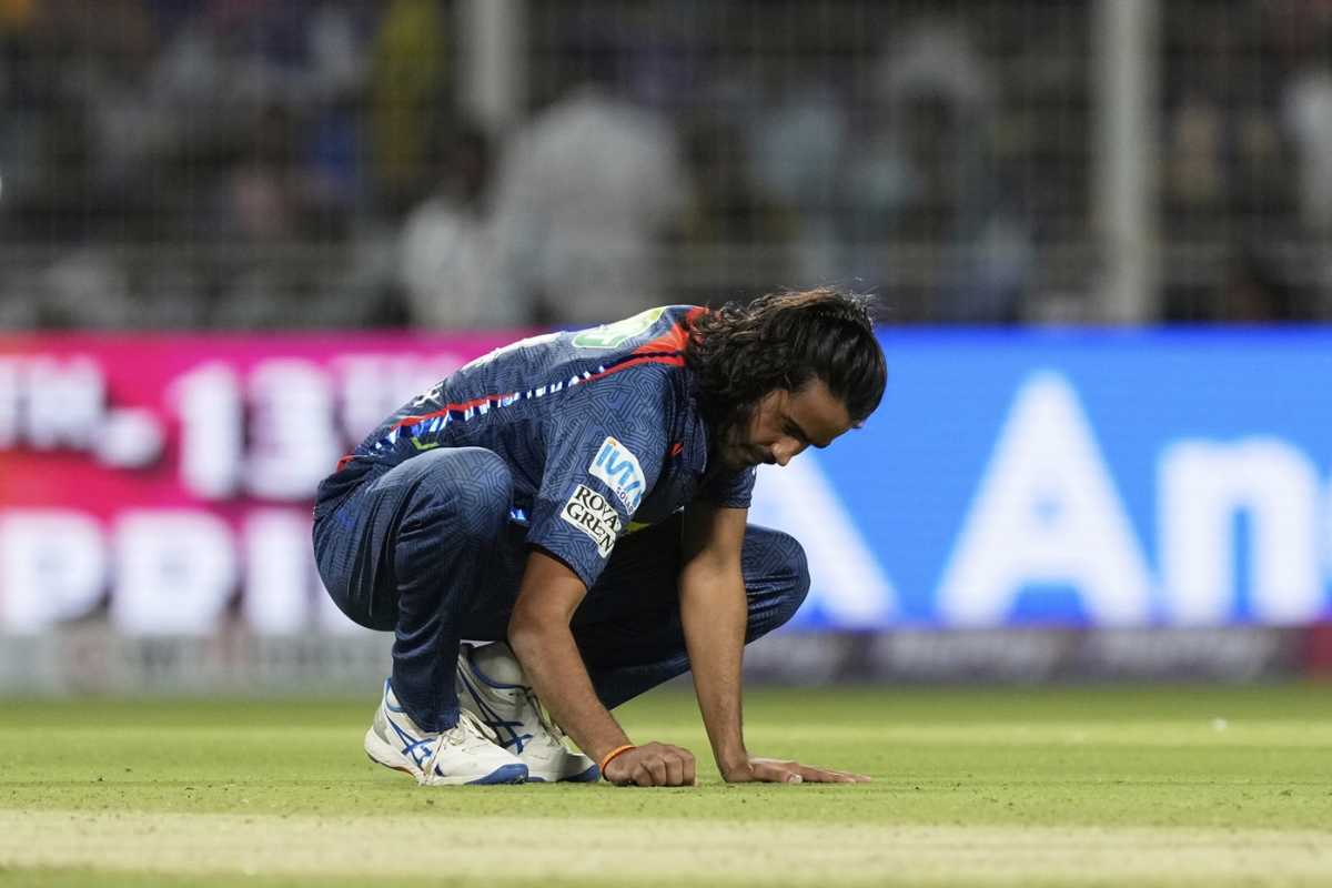 Digvesh Rathi celebrated in a new way - by writing on the ground, Kolkata Knight Riders vs Lucknow Super Giants, IPL 2025, Kolkata, April 8, 2025