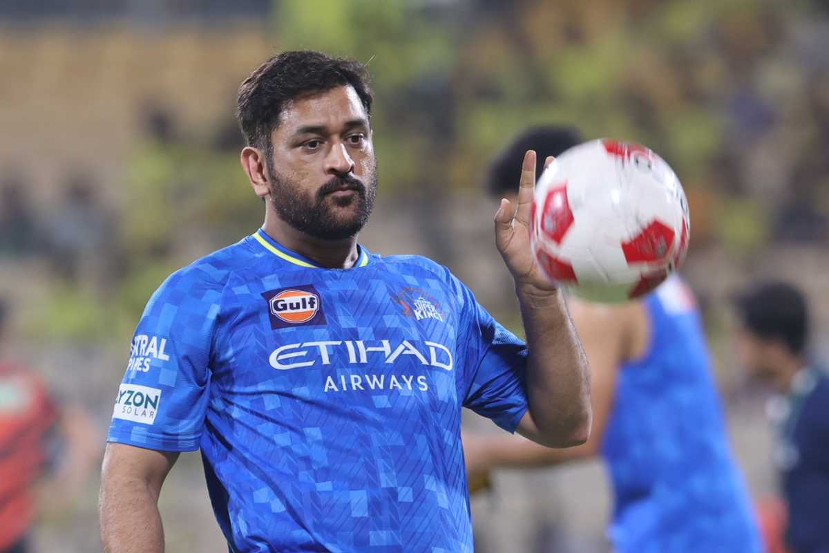 MS Dhoni warms up for CSK's home game against SRH, Chennai Super Kings vs Sunrisers Hyderabad, IPL 2025, Chennai, April 25, 2025